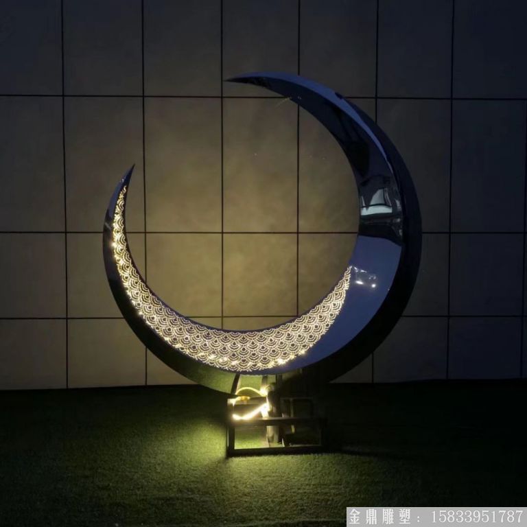 夜晚灯光不锈钢月亮雕塑 厂家定制设计